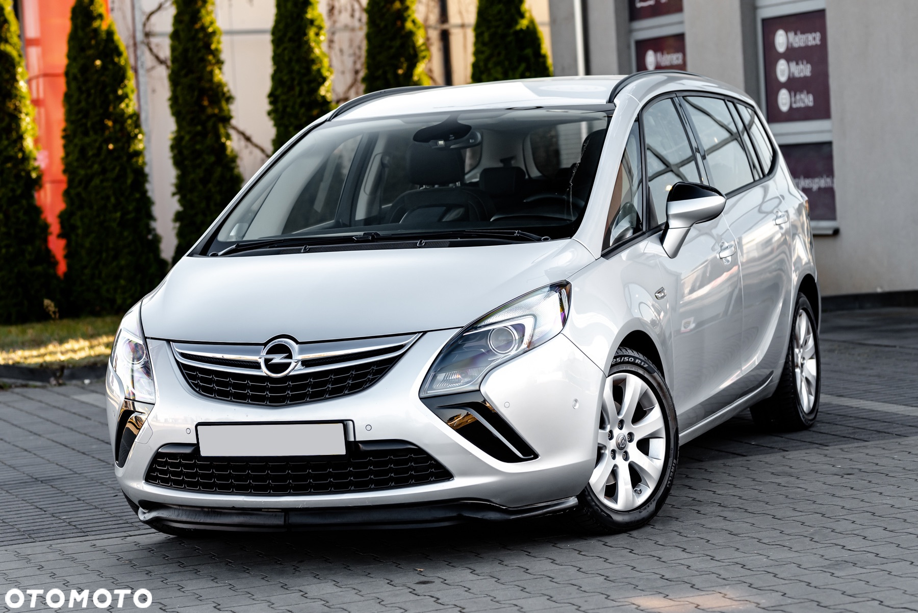 Opel Zafira Tourer 1.4 Turbo Business Edition - 10