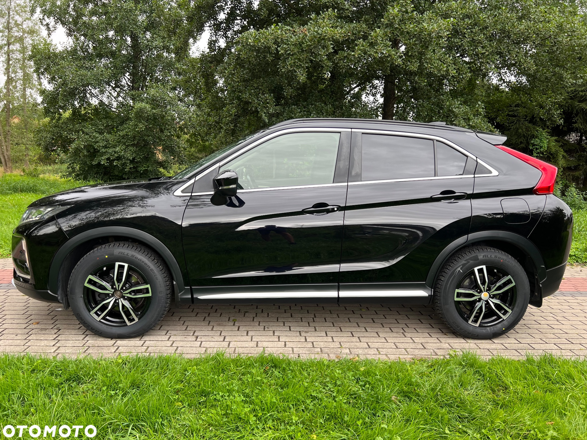 Mitsubishi Eclipse Cross 1.5 T GPF Instyle CVT 4WD - 6