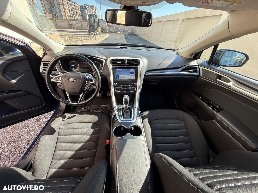 Ford Mondeo 2.0 TDCi Powershift ST Line High - 10