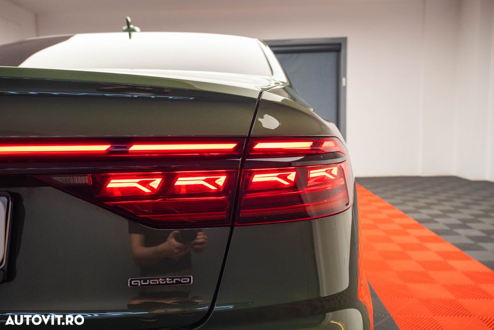 Audi A8 55 TFSI quattro Tiptronic MHEV - 4