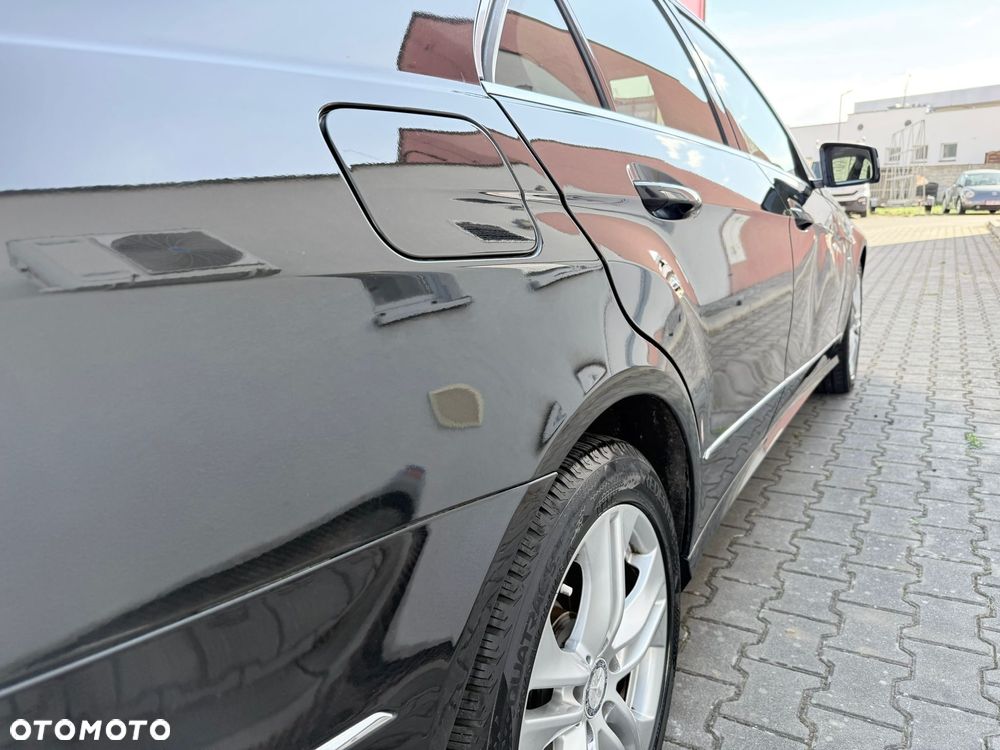 Mercedes-Benz Klasa E 220 CDI BlueEff Avantgarde - 7