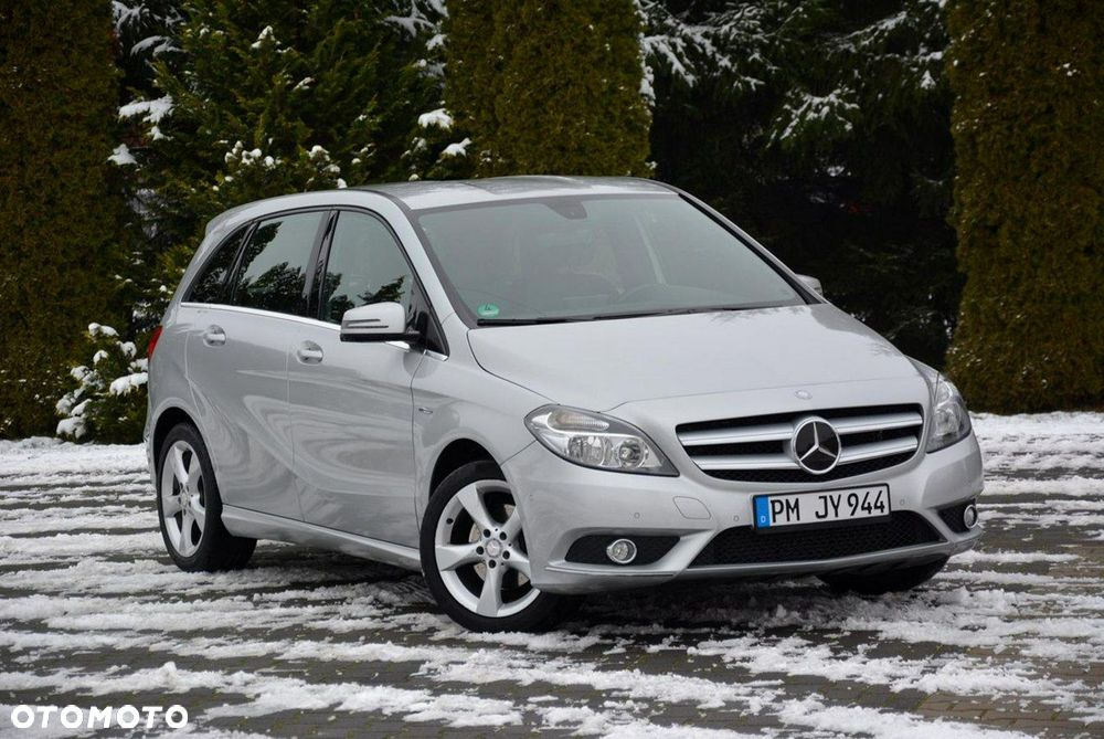 Mercedes-Benz Klasa B 180 BlueEFFICIENCY Edition - 9