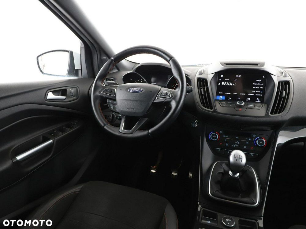 Ford Kuga 2.0 TDCi 4x2 ST-Line - 16