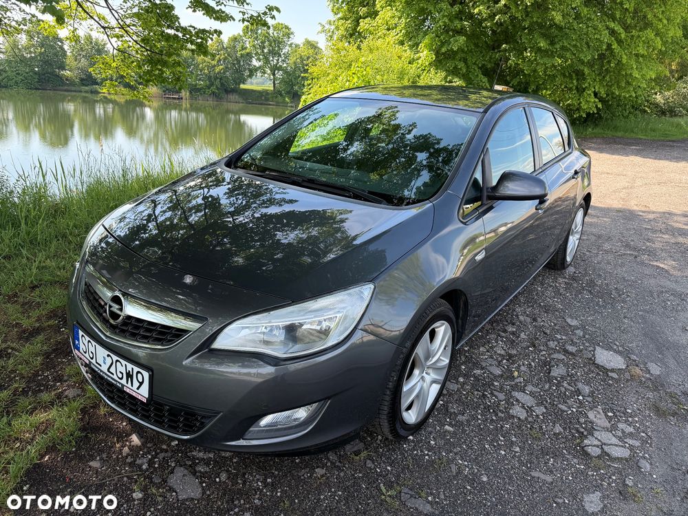 Opel Astra 1.6 Cosmo - 36