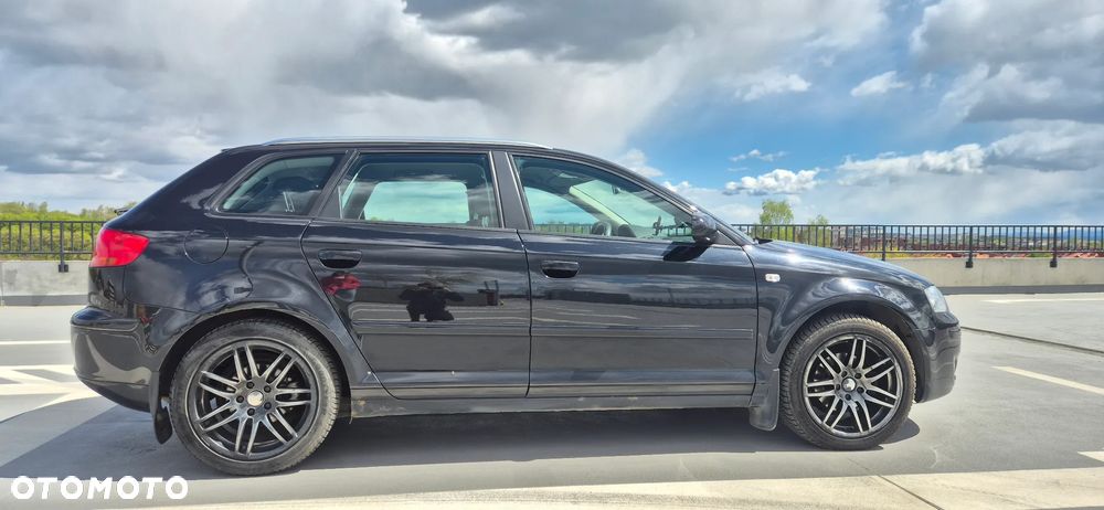 Audi A3 Sportback 1.9 TDI DPF Attraction - 8