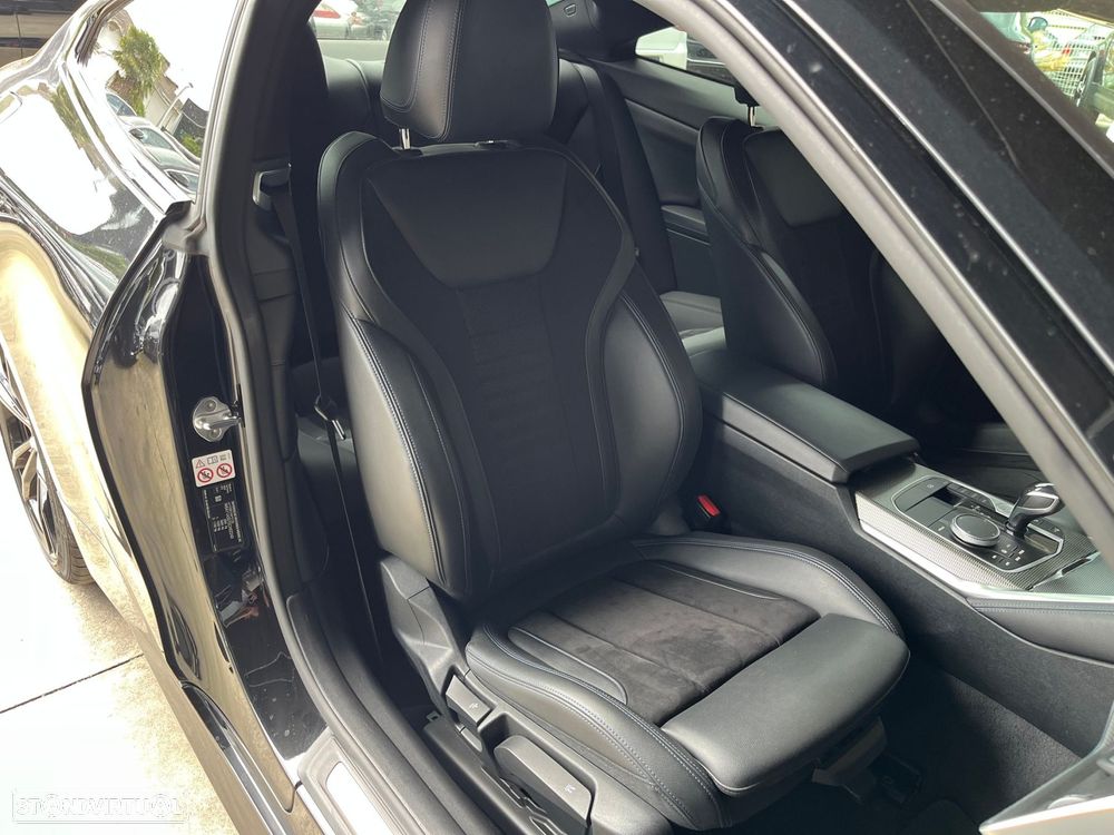 BMW 420 d Pack Desportivo M Auto - 56