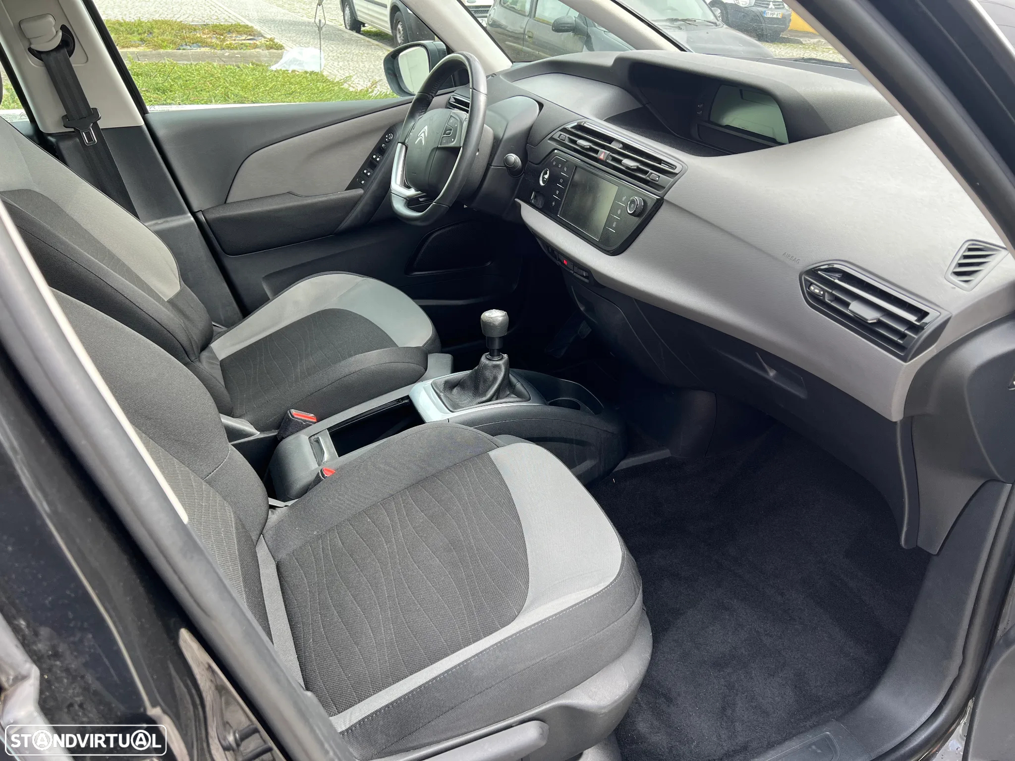 Citroën C4 Picasso 1.6 e-HDi Exclusive - 4