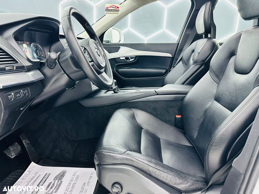 Volvo XC 90 D5 AWD Geartronic Momentum - 12