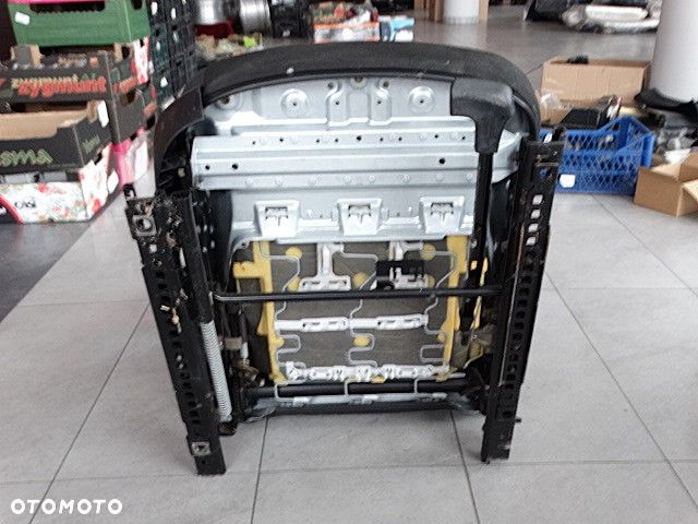 BMW 3 E90 E91 Fotel Pasażera Prawy Przód  Ładny Przedlift Czarny Materiał  Welur  316i 318i 320i 323i 325i 328i 330i 335i 316d 318d 320d 325d 330d 335d - 9