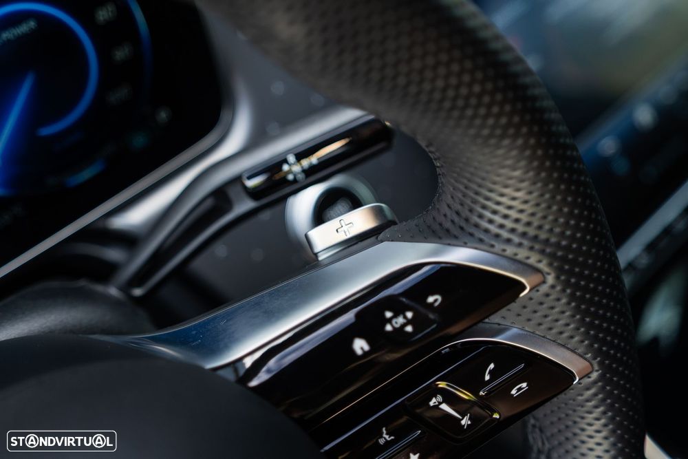 Mercedes-Benz EQE 350 4Matic AMG Line - 23