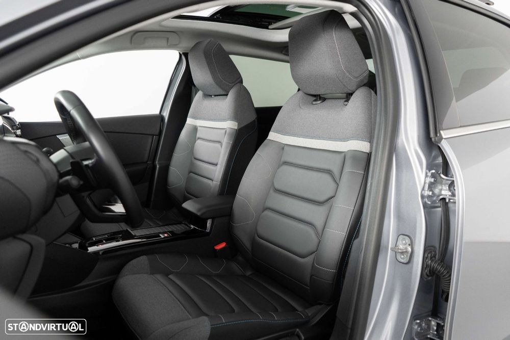 Citroën C4 X 1.2 PureTech Shine Pack EAT8 - 8