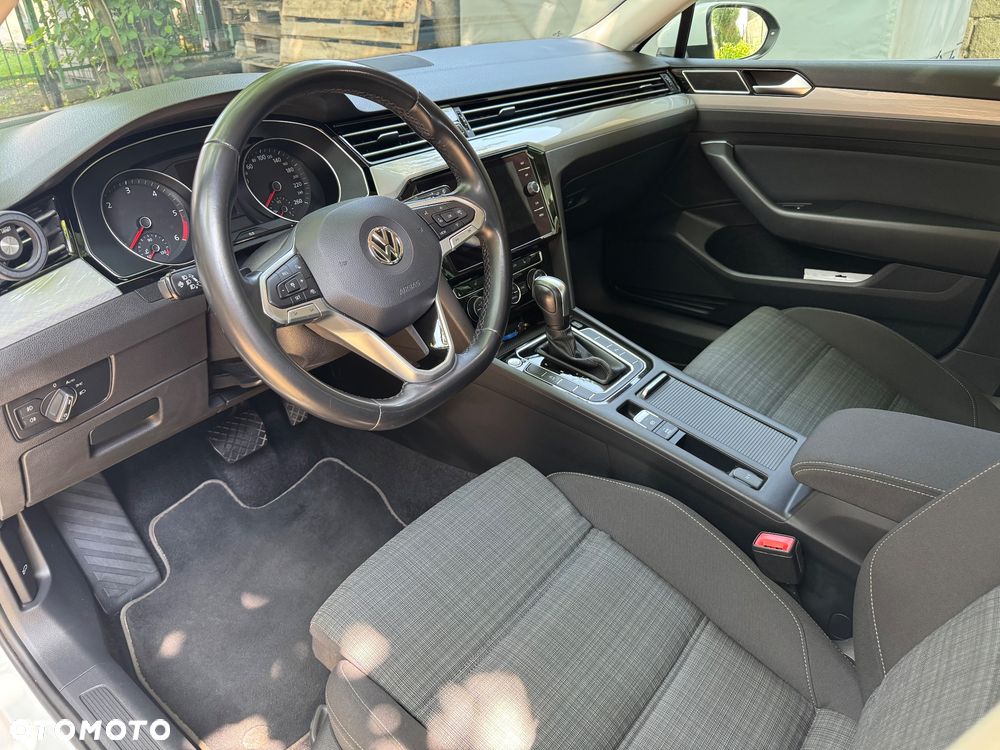Volkswagen Passat 2.0 TDI EVO Business DSG - 11