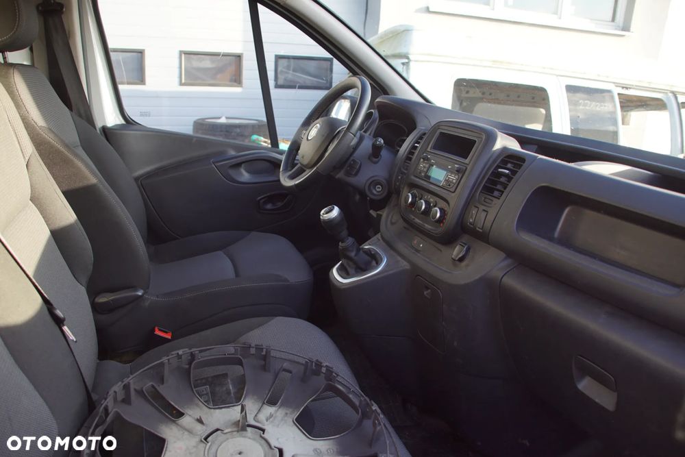 Auto na części - Fiat Talento 2.0 EcoJet 120 KM M9R710 PF6068 557 2021R Silnik Skrzynia Drzwi Maska Zderzak Błotnik Lampa Szyba Lusterko Deska Kokpit Sterownik Moduł Czujnik Licznik Kierownica Panel - 12