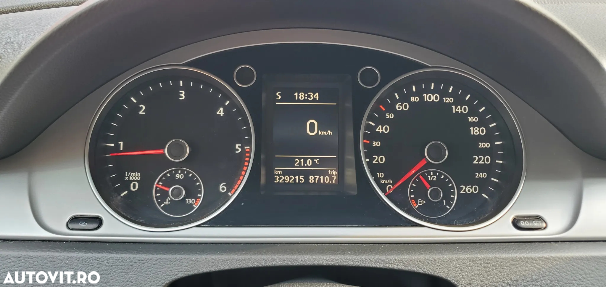 Volkswagen Passat - 9