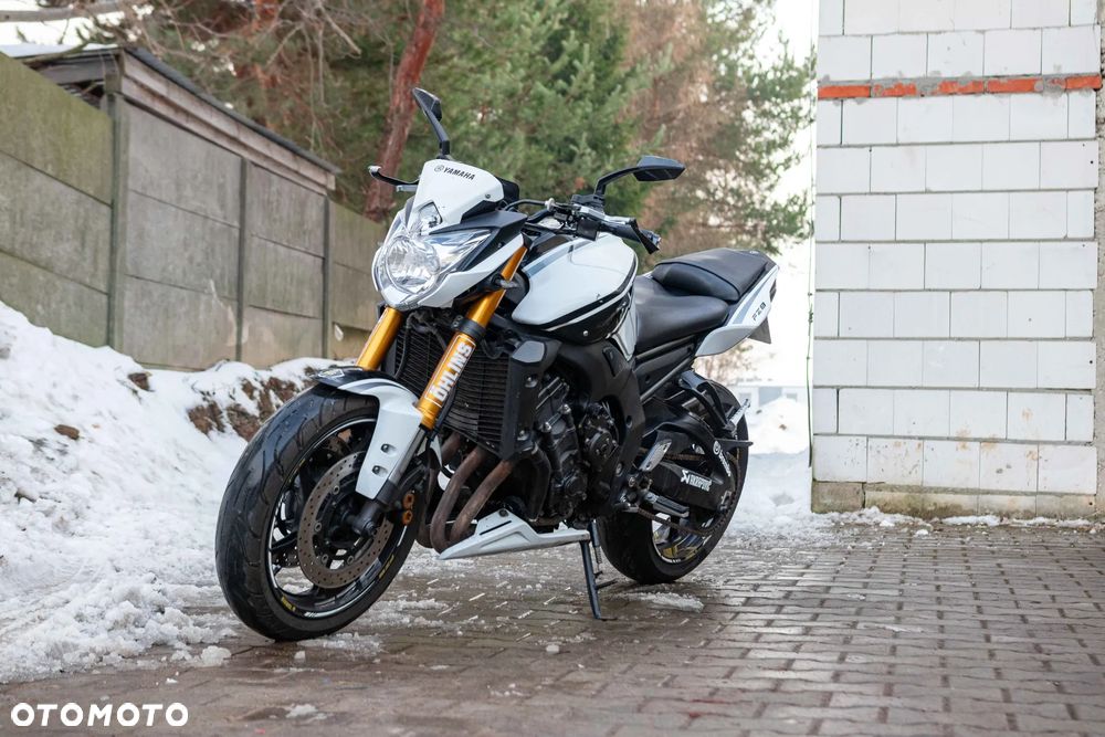 Yamaha FZ8 - 2