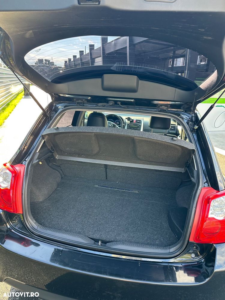 Toyota Auris - 14