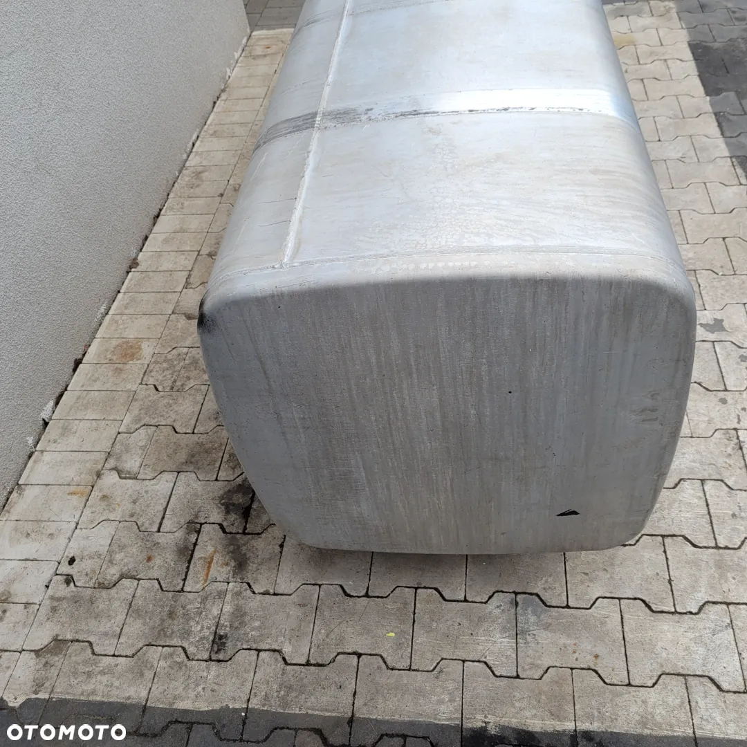 ZBIORNIK PALIWA DAF XF 1000L 225X70X70CM. - 3