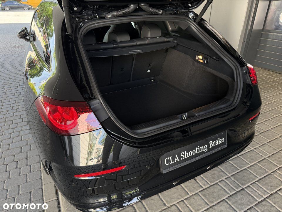 Mercedes-Benz CLA - 8