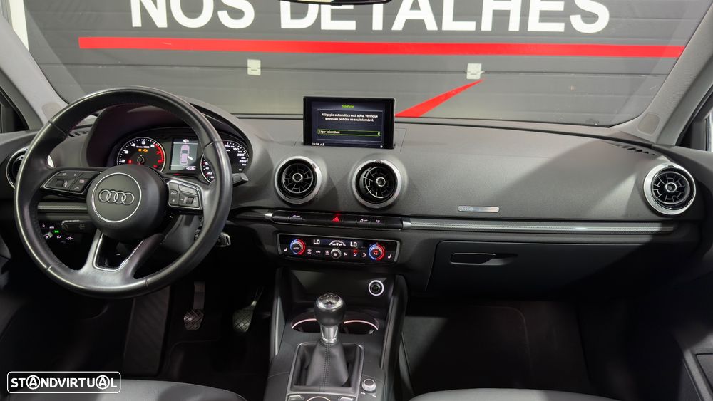 Audi A3 Sportback 1.0 TFSI design - 18