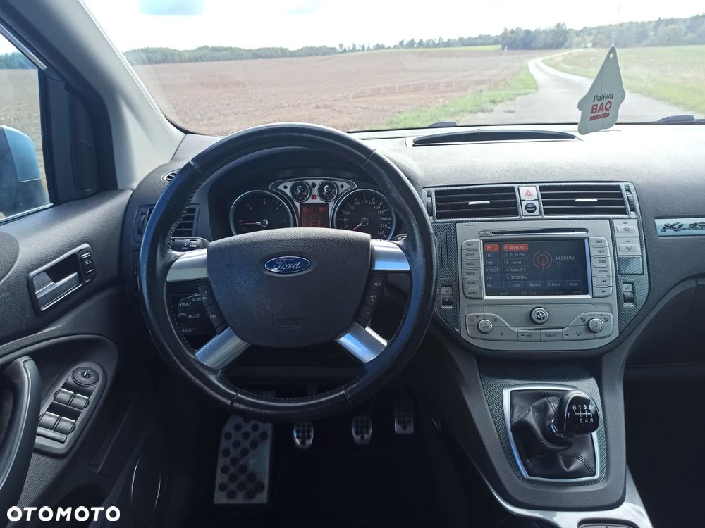 Ford Kuga 2.0 TDCi Titanium - 12