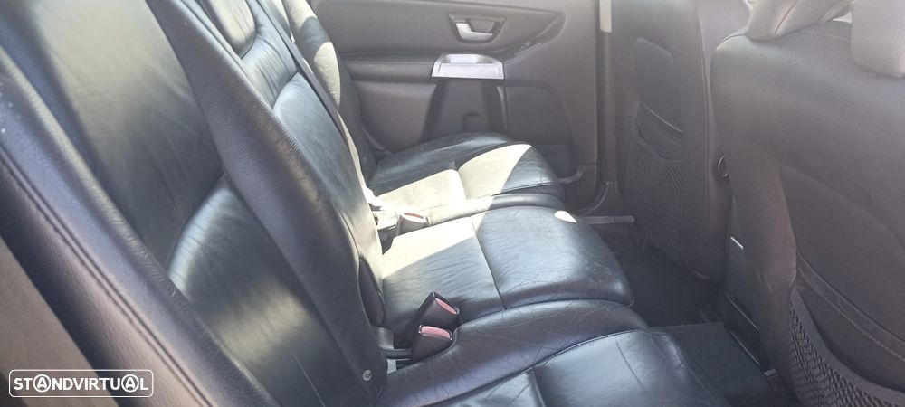 Volvo XC 90 2.4 D5 5L Sport Geartronic - 11