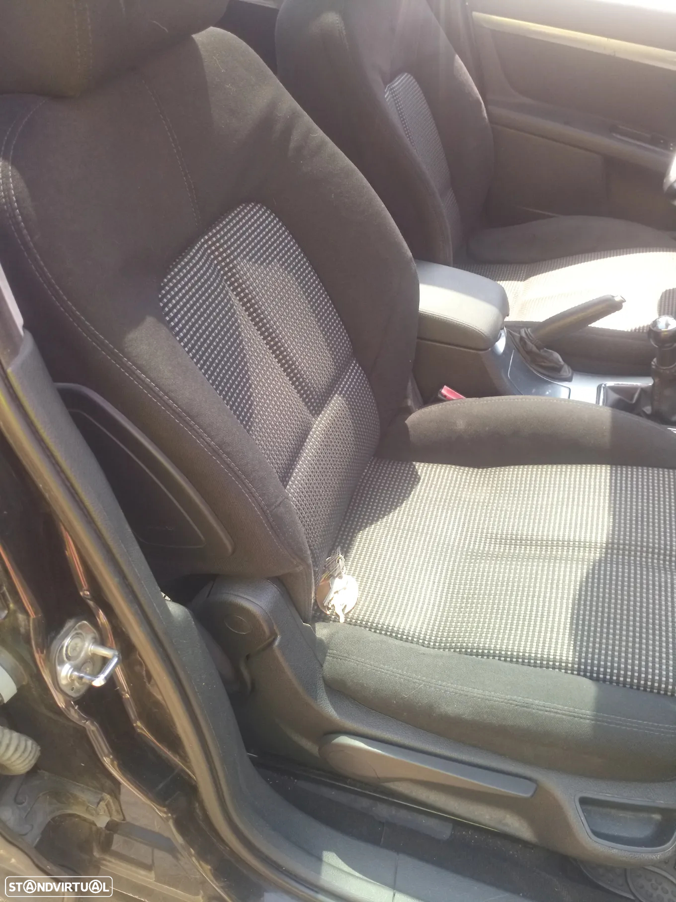 Peugeot 407 SW 1.6 HDi Navteq - 5