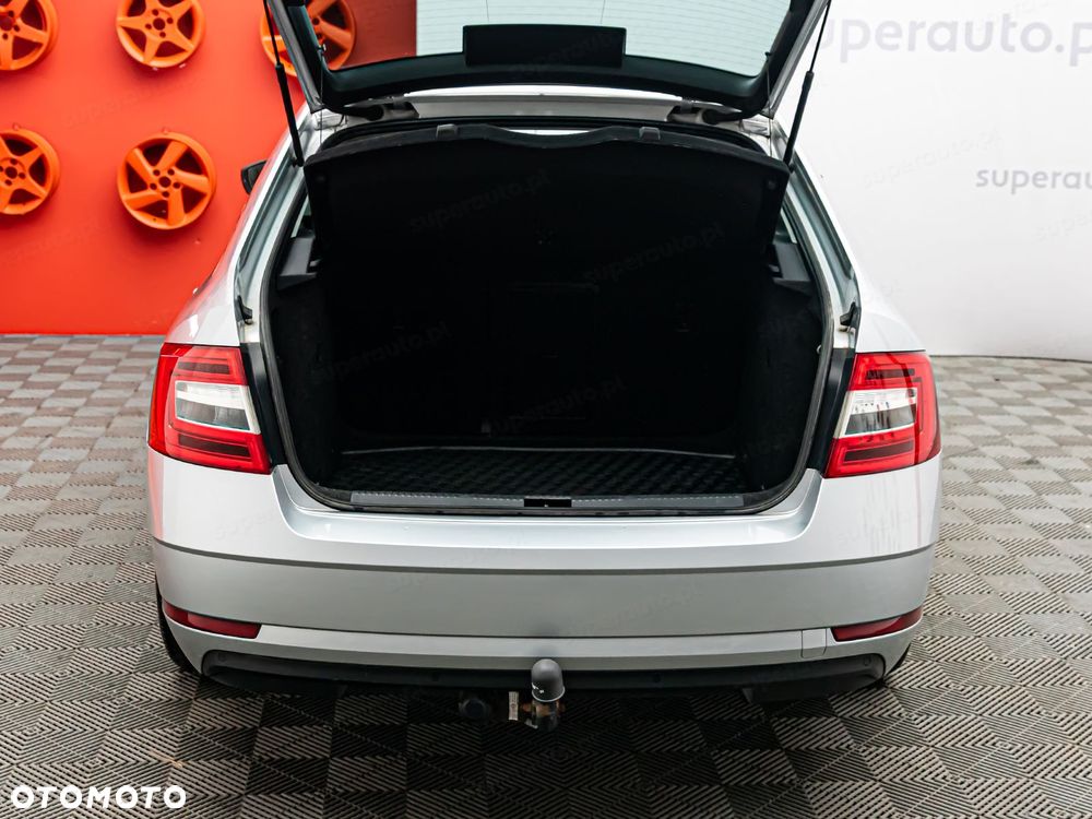 Skoda Octavia 1.5 TSI ACT Style - 10