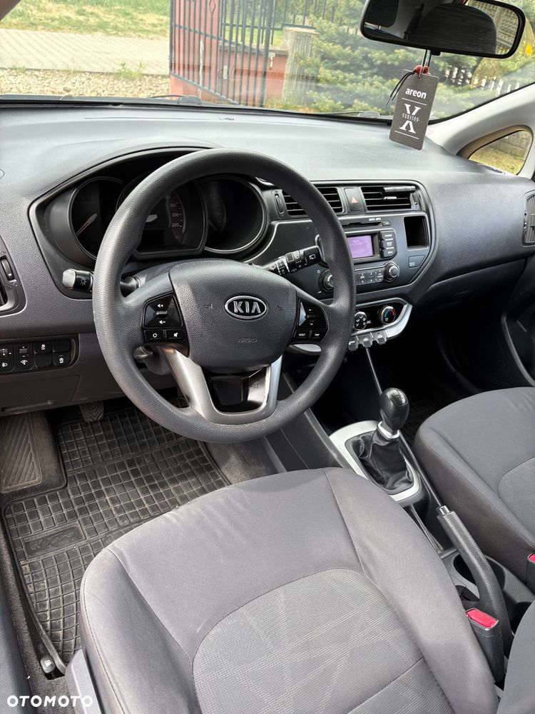 Kia Rio 1.1 CRDI Business Line - 6