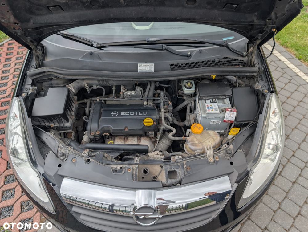 Opel Corsa 1.2 16V - 15