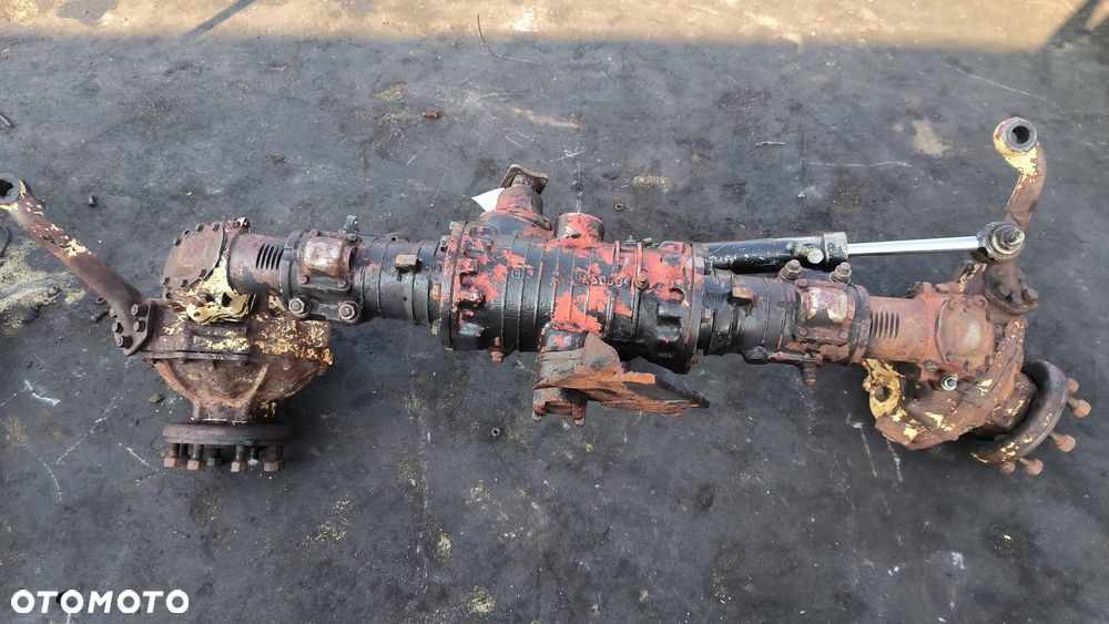 MOST PRZEDNI BELARUS MTS 820 - 7