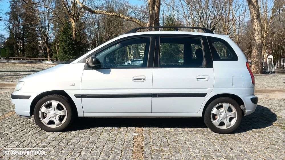 Hyundai Matrix 1.5 CRDi GLS - 3