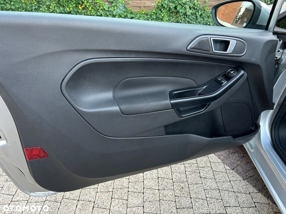Ford Fiesta - 13