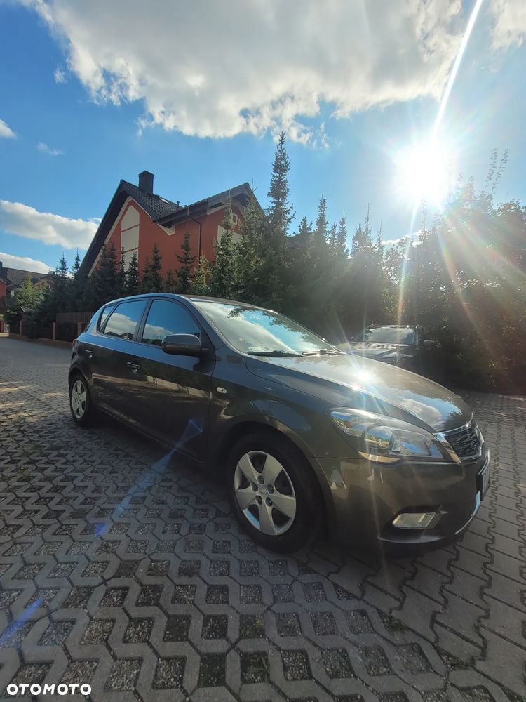 Kia Ceed Cee'd 1.4 Comfort - 14