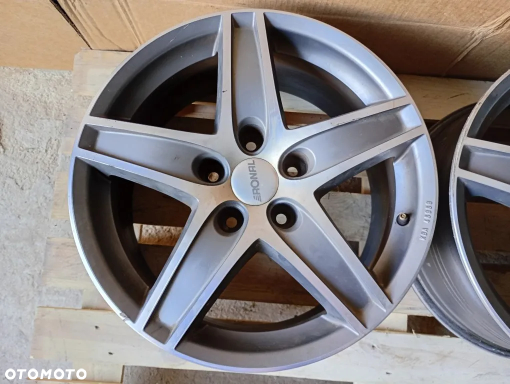 Felga Aluminiowa Ronal 8Jx17H2 ET42 R17 5x120 Vw Transporter T5 T6 - 2