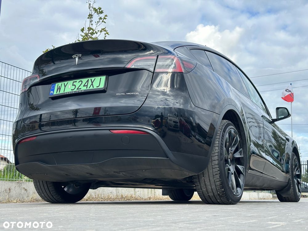 Tesla Y Performance AWD - 20