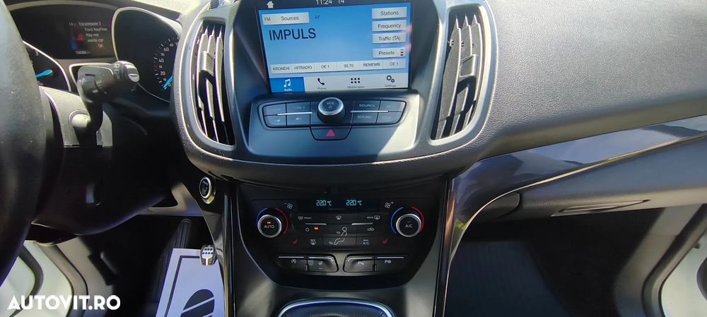 Ford Kuga 1.5 EcoBoost 2x4 Business Edition - 7