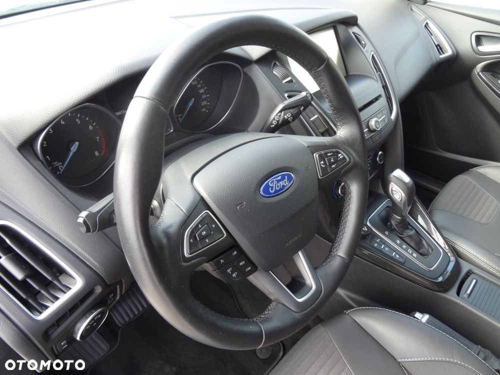 Ford Focus - 11