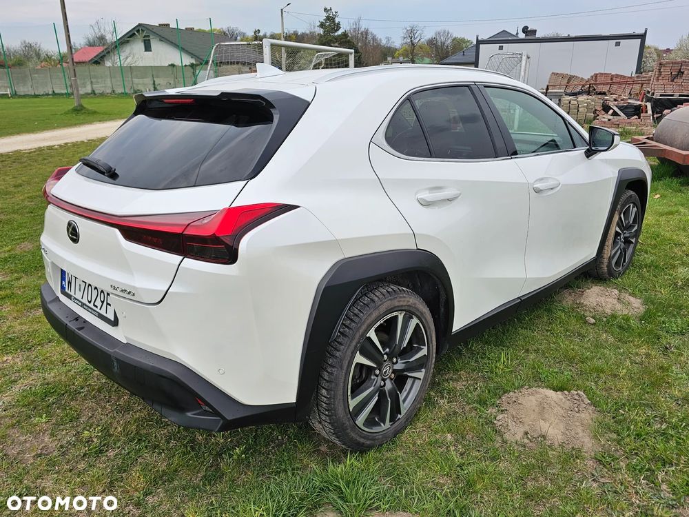 Lexus UX 200 GPF Business 2WD - 8