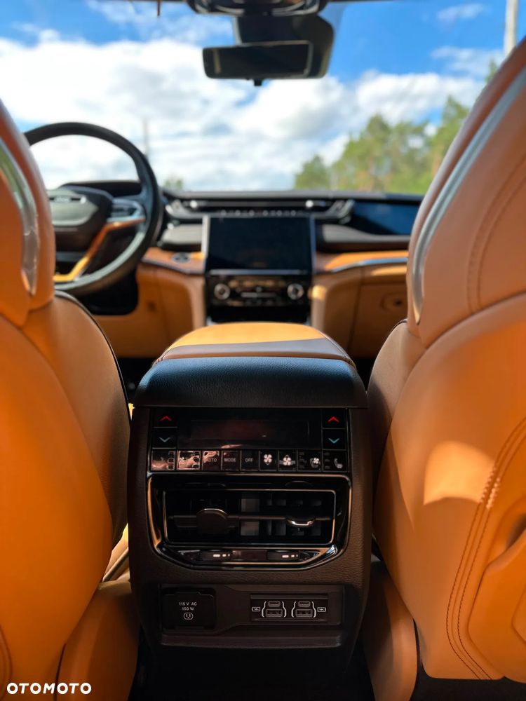 Jeep Grand Cherokee 3.6 V6 Summit - 17