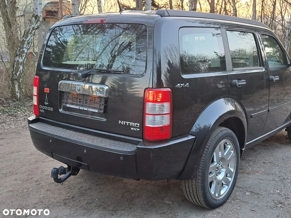 Dodge Nitro 4.0 V6 RT - 15