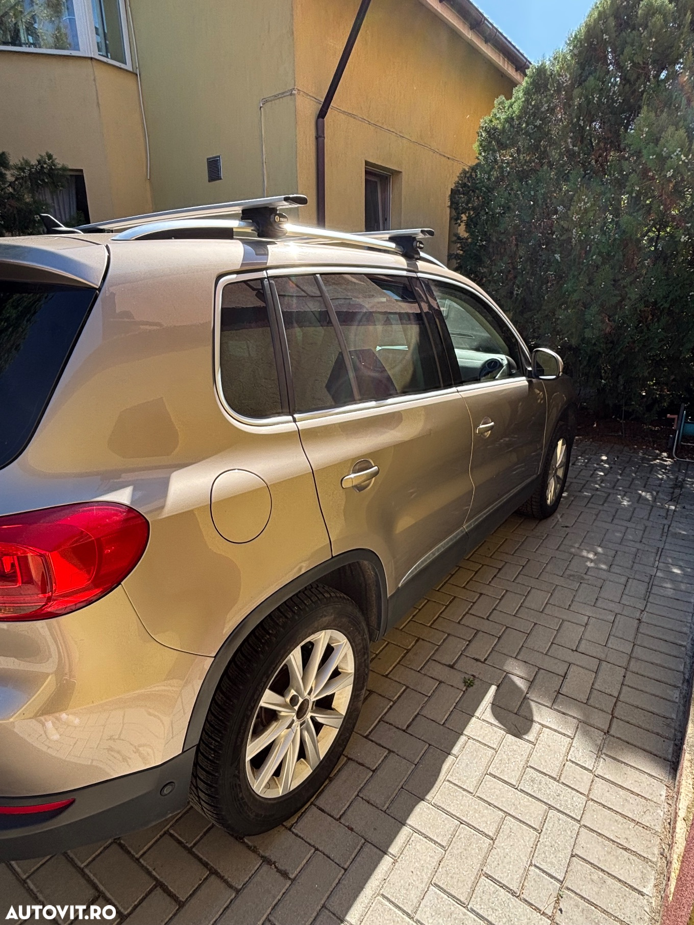 Volkswagen Tiguan 2.0 TDI CR DPF 4Motion Track&Field - 5