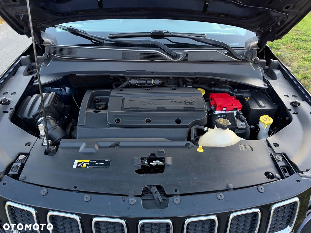 Jeep Compass 1.4 TMair Limited FWD S&S - 38