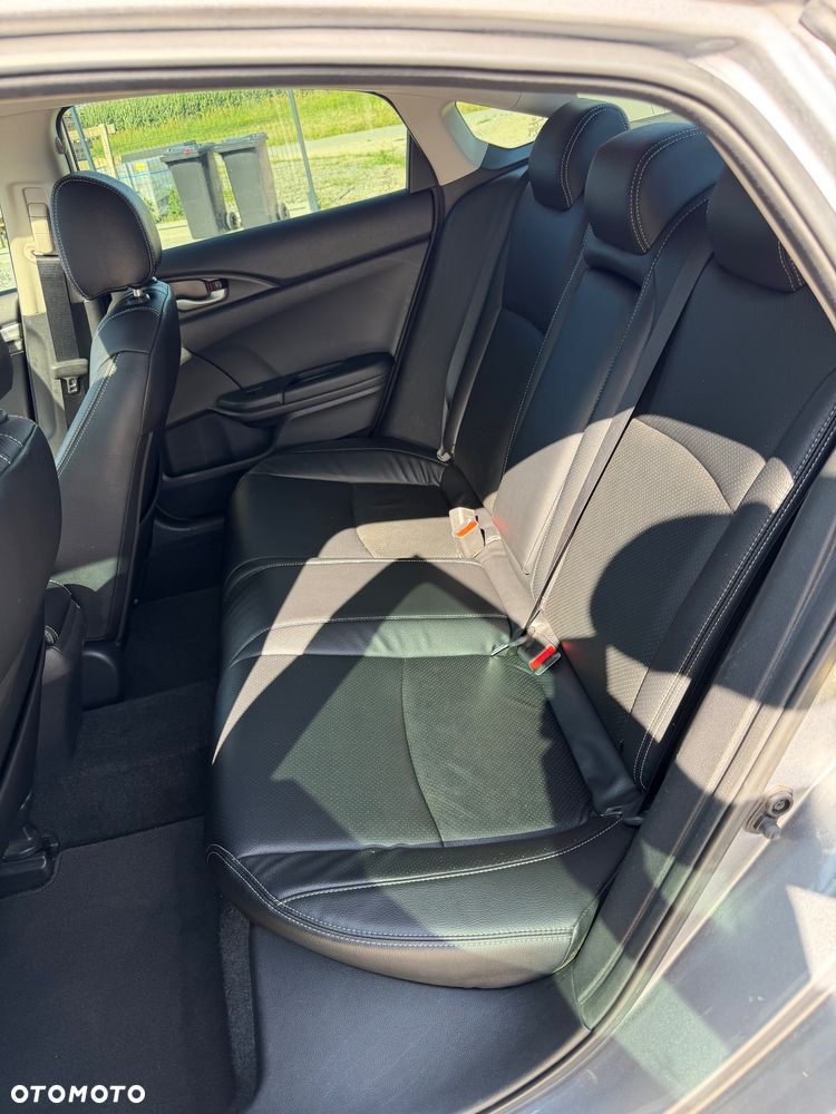 Honda Civic 1.5 T Executive CVT - 18