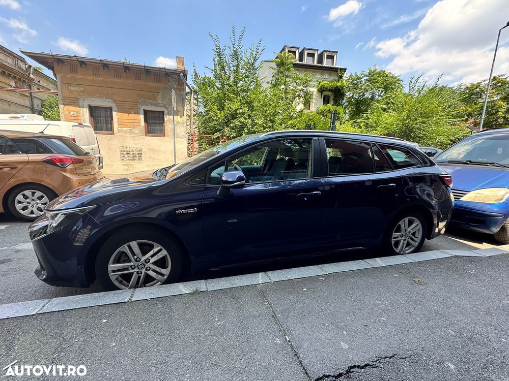 Toyota Corolla 1.8 HSD Dynamic - 8