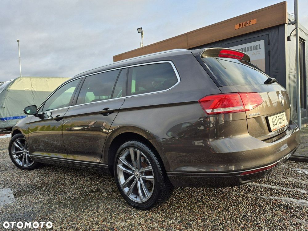 Volkswagen Passat Variant - 39