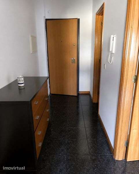 Apartamento T1 - Gaia - Grande imagem: 3/7
