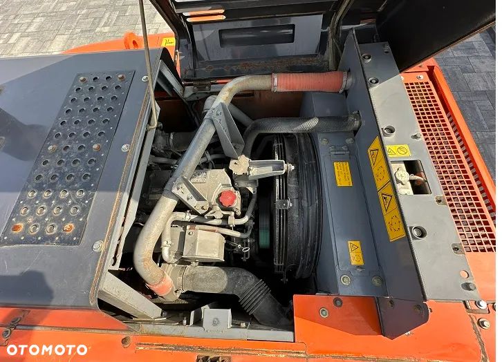 Hitachi ZX350LC-5B - 39