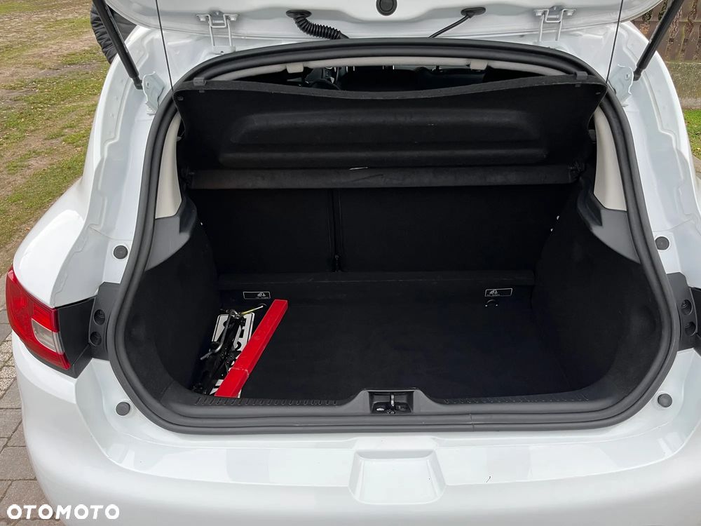 Renault Clio 1.2 16V 75 Experience - 14