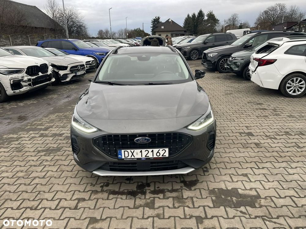 Ford Focus 1.0 EcoBoost Hybrid ST-LINE - 2