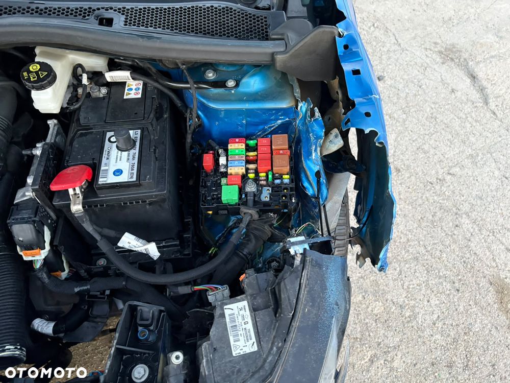 Peugeot 2008 PureTech 100 Stop&Start Allure - 29